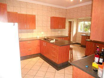 Kempton Park Country Lodge Johannesburg Ngoại thất bức ảnh