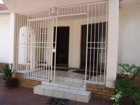 Kempton Park Country Lodge Johannesburg Ngoại thất bức ảnh