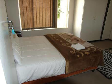 Kempton Park Country Lodge Johannesburg Ngoại thất bức ảnh